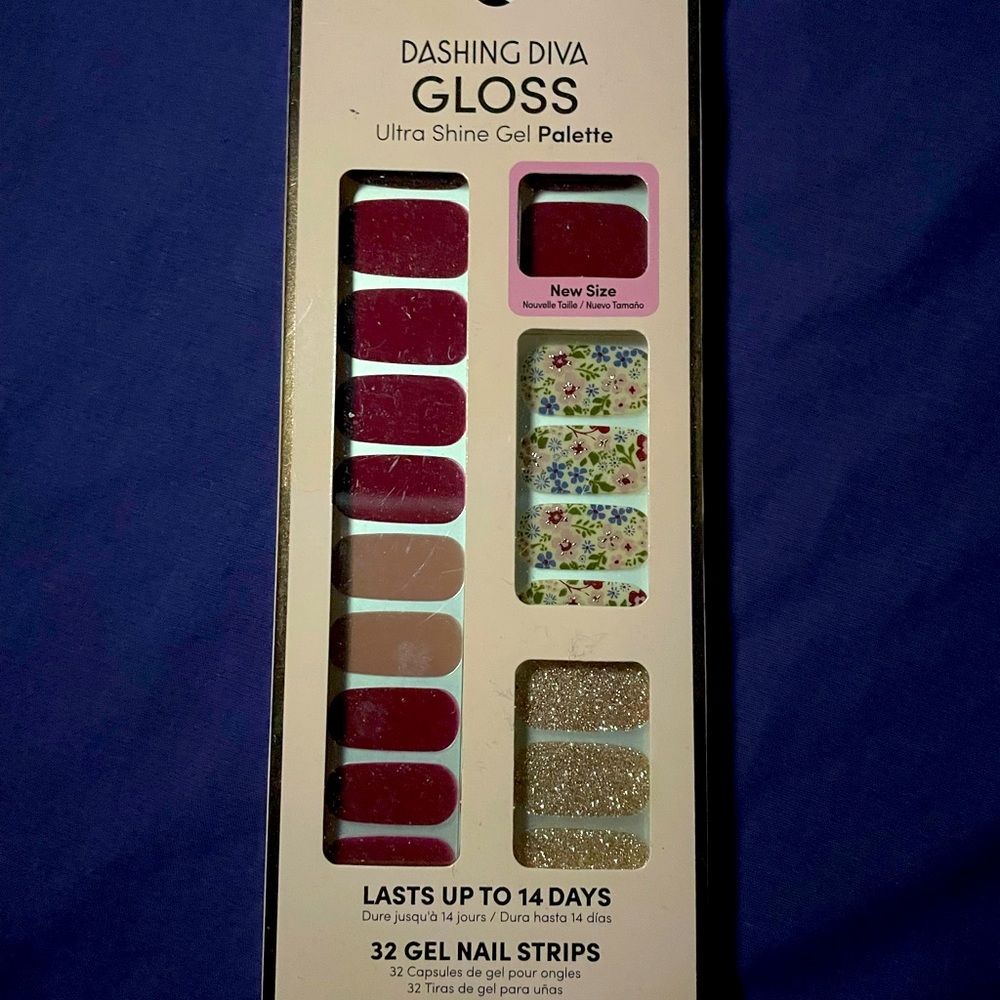Dashing Diva Nail Strips